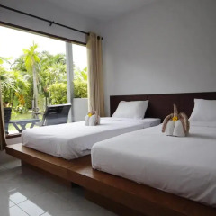 Отель Again At Naiharn Beach Resort 4* Улучшенный номер фото 2