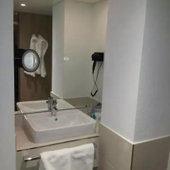 Sorat Hotel Saxx Nürnberg 3* Стандартный номер с различными типами кроватей фото 7