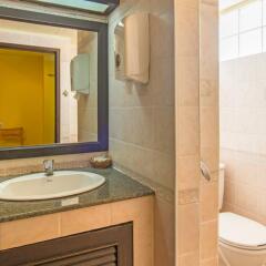 Krabi City Seaview Hotel 2* Номер категории Эконом с различными типами кроватей фото 3
