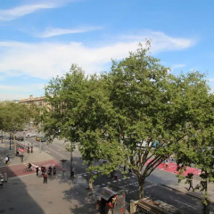 Отель Apartament Colon Bcn Барселона парковка