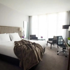 Отель The Spencer 4* Улучшенный номер двуспальная кровать фото 4