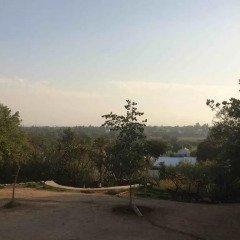 Отель Riverside Lodge парковка