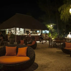 Отель Layana Resort & Spa - Adults Only гостиничный бар