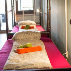 Island Hostel Adults only Кровать в общем номере фото 7