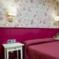 Отель Hostal Matheu удобства в номере