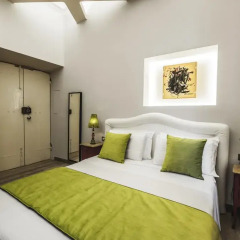 Отель Town House Spagna 3* Улучшенный номер с различными типами кроватей фото 18