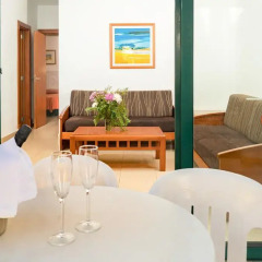 Отель Aparthotel Broncemar Beach интерьер отеля