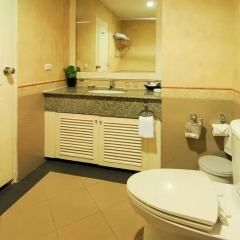 Отель Admiral Suites Sukhumvit 22 By Compass Hospitality 4* Люкс фото 6