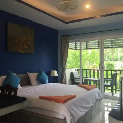 Baan Suan Ta Hotel 2* Улучшенный номер с двуспальной кроватью фото 33