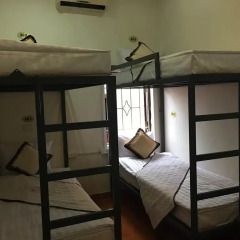 Отель Sunshine 3 2* Кровать в общем номере фото 10