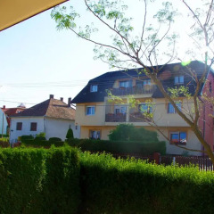 Отель Hevizquelle 1 Apartmenthaus Хевиз