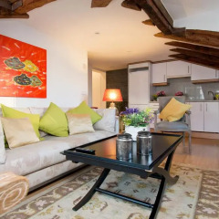 Отель Apartamentos Plaza Santa Ana Апартаменты фото 3