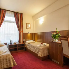 Hotel Alexander 3* Улучшенный номер фото 4