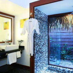Отель Sofitel Moorea la Ora Beach Resort 5* Бунгало Luxury с различными типами кроватей