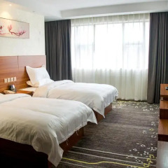 Huaming Hotel International Conference Center 2* Номер Делюкс с двуспальной кроватью фото 3