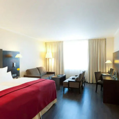 Отель NH Collection Berlin Mitte Am Checkpoint Charlie 4* Люкс с разными типами кроватей фото 8