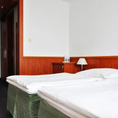 Hotel Tristar 3* Стандартный номер с разными типами кроватей фото 3