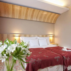 Hestia Hotel Europa 4* Люкс с разными типами кроватей