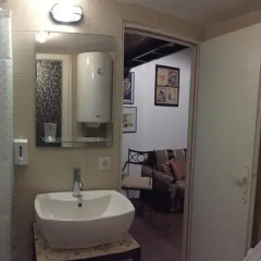 Authentic Belgrade Centre Hostel ванная