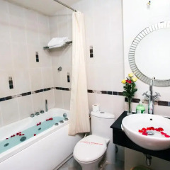 Hong Hac Hotel 3* Улучшенный номер с различными типами кроватей