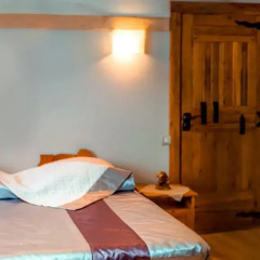 Гостиница Melnitsa Inn Номер Делюкс с двуспальной кроватью фото 11