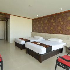 Отель Welcome Plaza 3* Номер Делюкс фото 6