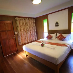 Отель Lanta Andaleaf Bungalow 3* Бунгало Делюкс фото 3