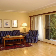 Отель Hotell Refsnes Gods 4* Люкс с различными типами кроватей фото 2