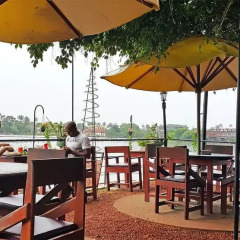 Отель Thumbelina Apartments & Hotel Шри-Ланка, Бентота - отзывы, цены и фото номеров - забронировать отель Thumbelina Apartments & Hotel онлайн питание фото 3