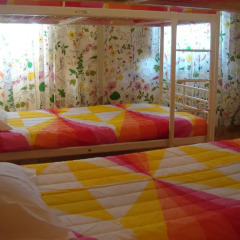 Отель CoolHostel Кровать в женском общем номере двухъярусные кровати