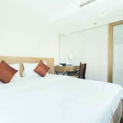 Отель Thomson Residence 4* Полулюкс