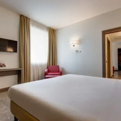 Klima Hotel Milano Fiere 4* Люкс с различными типами кроватей
