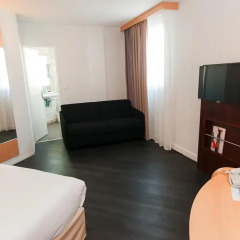 Отель ibis Nice Palais Des Congres Vieux Nice 3* Стандартный номер с различными типами кроватей