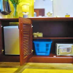 Giang Son 1 Hotel сейф в номере