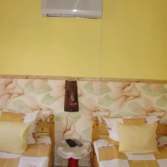 Отель Bonevi Guest House Болгария, Боженци - отзывы, цены и фото номеров - забронировать отель Bonevi Guest House онлайн комната для гостей фото 5