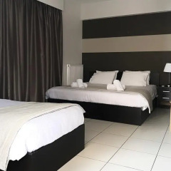 Mc Queen Hotel 3* Улучшенные апартаменты с различными типами кроватей фото 5