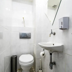 Отель Apartament Senatorska Варшава ванная