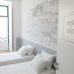 Отель Lisbon Check-In Guesthouse 3* Стандартный номер с двуспальной кроватью (общая ванная комната) фото 16