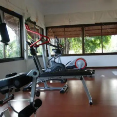 Отель White House Beach Resort фитнесс-зал фото 2