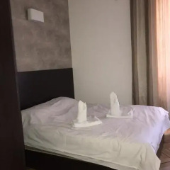 Апартаменты Rent in Yerevan - Apartments on Sakharov Square Улучшенные апартаменты разные типы кроватей фото 30