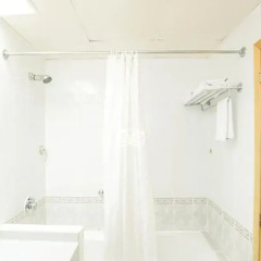 Sun and Sands Hotel Clock Tower 3* Стандартный номер с разными типами кроватей фото 11