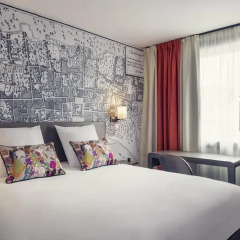 Отель Mercure Paris Tour Eiffel Grenelle 4* Стандартный номер двуспальная кровать