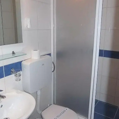 Hotel Lav 3* Номер категории Эконом с различными типами кроватей фото 4