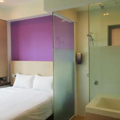 Отель RedDoorz Premium @ Balestier 3* Стандартный номер с различными типами кроватей фото 6