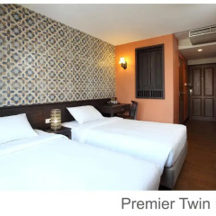Отель Rambuttri Village Inn & Plaza 3* Улучшенный номер с различными типами кроватей фото 6