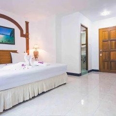 Отель Baan Paradise 2* Улучшенный номер с различными типами кроватей фото 3