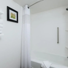 Отель Hampton Inn Meridian 2* Стандартный номер с различными типами кроватей фото 12