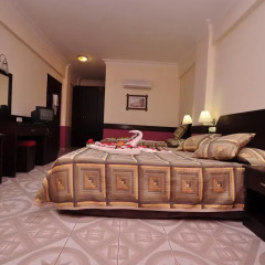 Majestic Hotel 3* Стандартный номер с различными типами кроватей фото 3