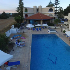 Pandream Hotel Apartments бассейн фото 3