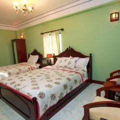 La Suisse Hotel 2* Стандартный номер с 2 отдельными кроватями